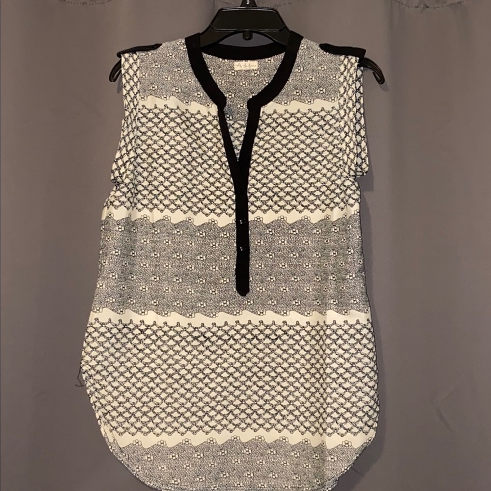 NWOT blouse